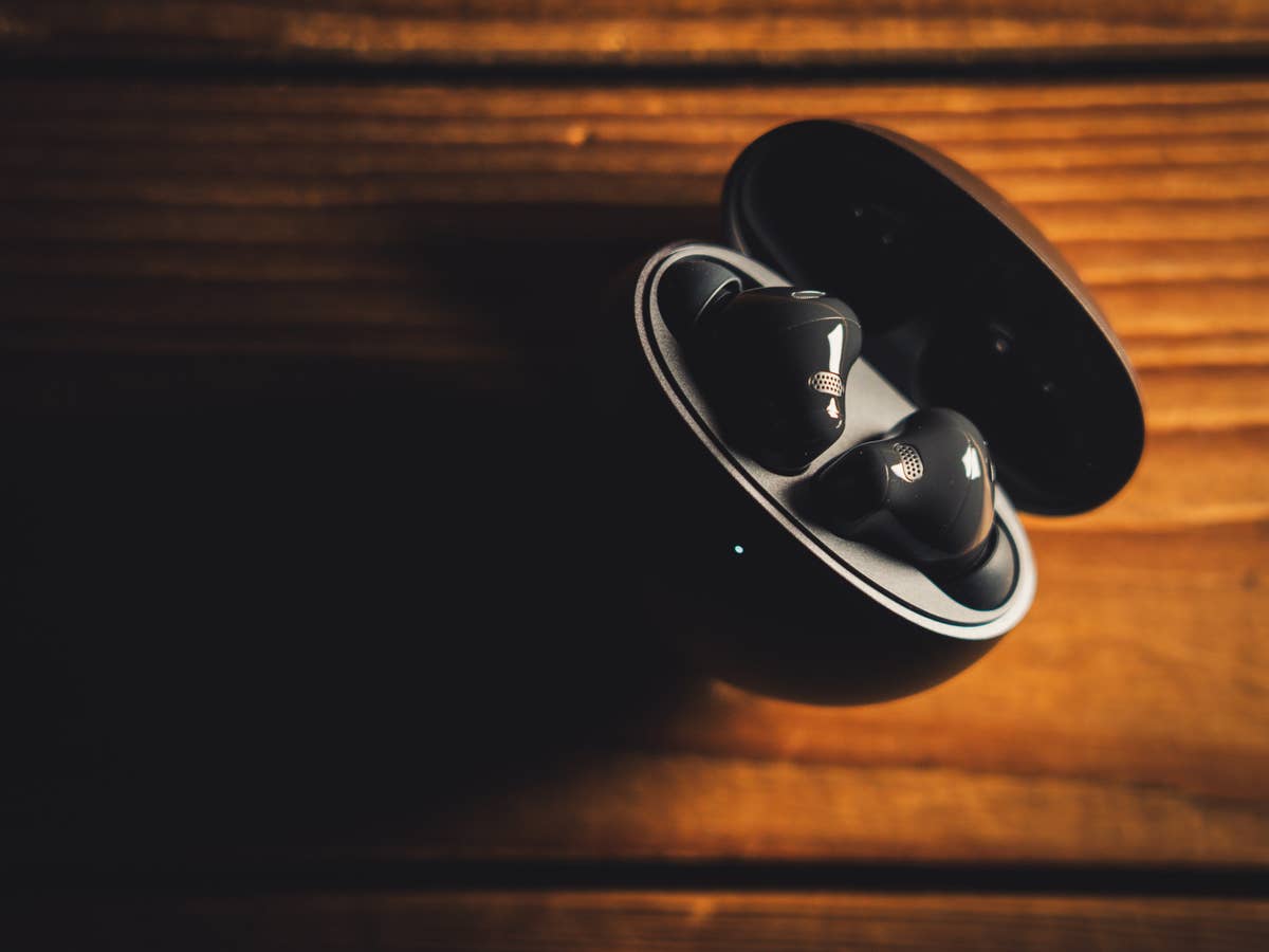 Kopfhörer-Geheimtipp: Top-Klang, starke Live-Funktion, kleiner Preis Kopfhörer-Geheimtipp: Top-Klang, starke Live-Funktion, kleiner Preis