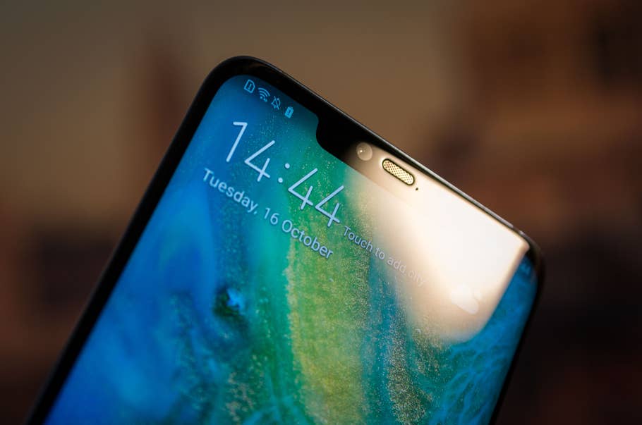 Die Notch am oberen Bildschirmrand des Huawei Mate 20 Pro