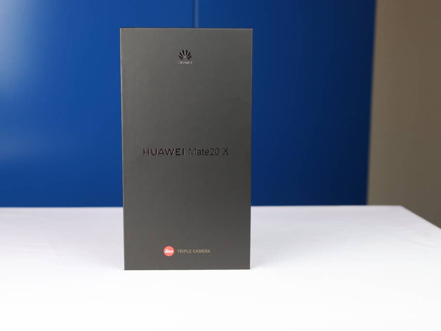 Die Verpackung des Huawei Mate 20 X