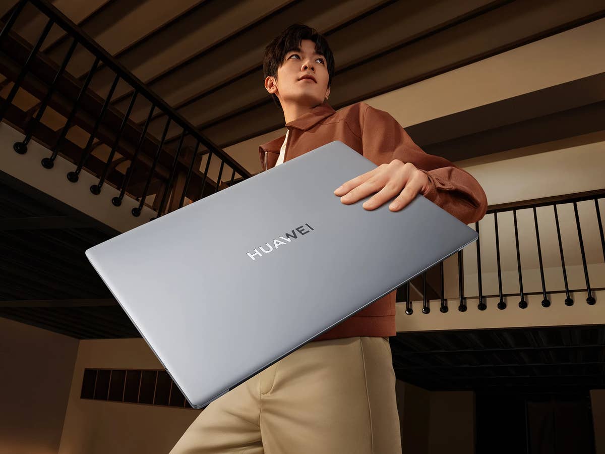 Huawei MateBook D16