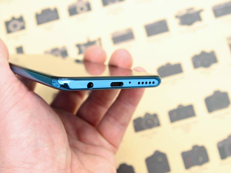 Der untere Rahmen des Huawei P30 Lite