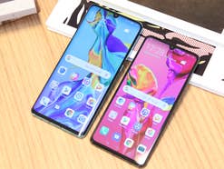 Huawei P30 und P30 Pro nebeneinander