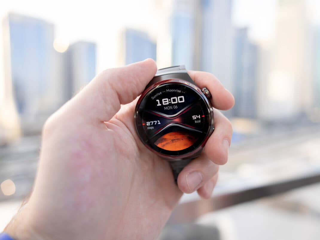 Das exklusive Laval-Ziffernblatt der Huawei Watch 4 Pro Space Edition