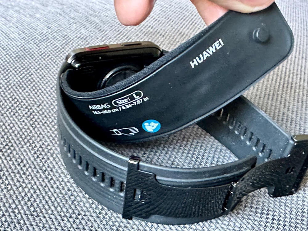 Luftpolster im Armband der Huawei Watch D.