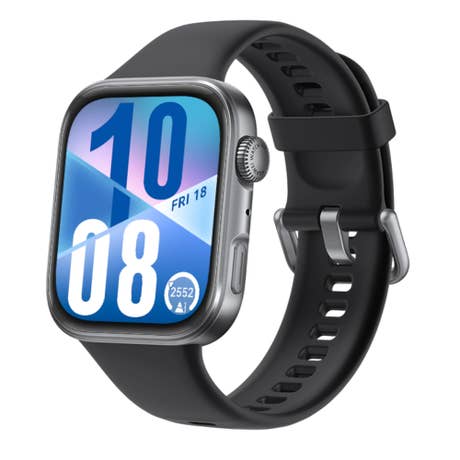 huawei-watch-fit-4-schwarz-frontal-seitlich Huawei Watch Fit 4 schwarz frontal seitlich