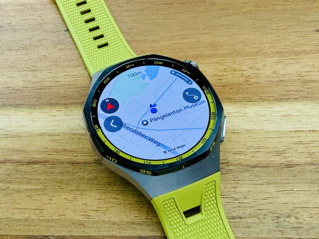 Huawei Watch GT 7 Pro mit Offline-Karten.