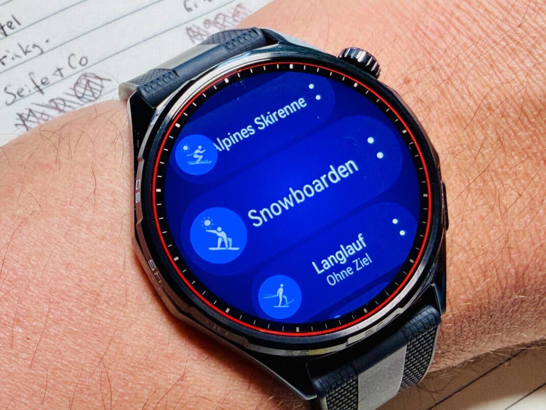 Huawei Watch GT 7 mit Ski-Profilen.