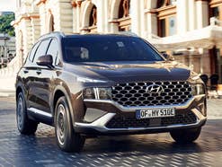 Hyundai Santa Fe PHEV SUV Frontansicht.