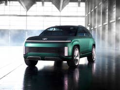 Hyundai Seven Front