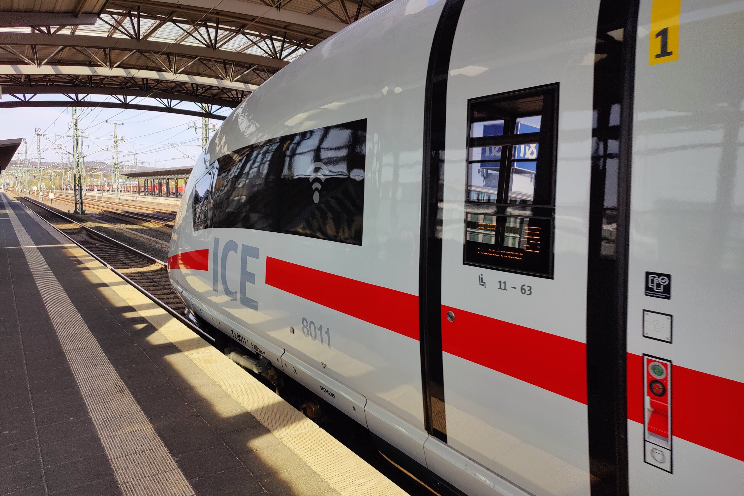 #Deutsche Bahn überrascht mit günstiger Luxus-Option bei ICE-Buchung
