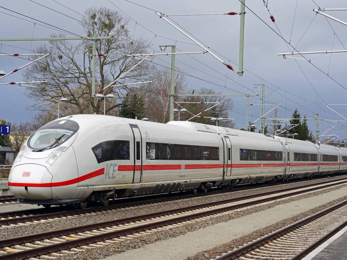 ICE 3 neo von der Deutschen Bahn