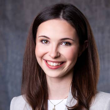 Profilbild von Eileen Vieth, Head of Sales & Cooperations bei beebuzz media