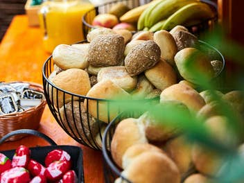 Im Urlaub: Darf man beim Buffet Essen für später mitnehmen?