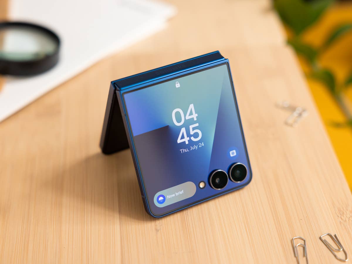 Samsung Galaxy Z Flip7