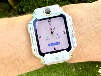 imoo Smartwatch X10 am Handgelenk.