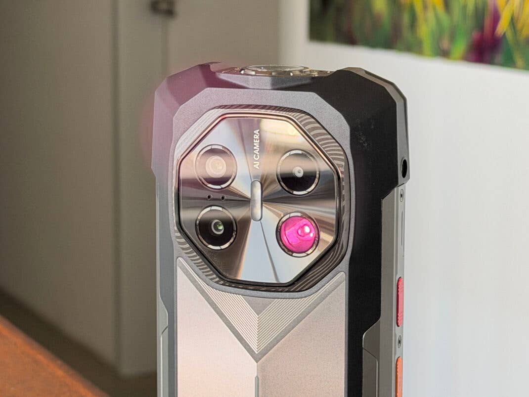 Nachtsicht-Kamera des Fossibot F113 in Aktion