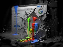 Ein farbenfroher Farbklecks fließt aus einem zerbrochenen Computerbildschirm mit Google.