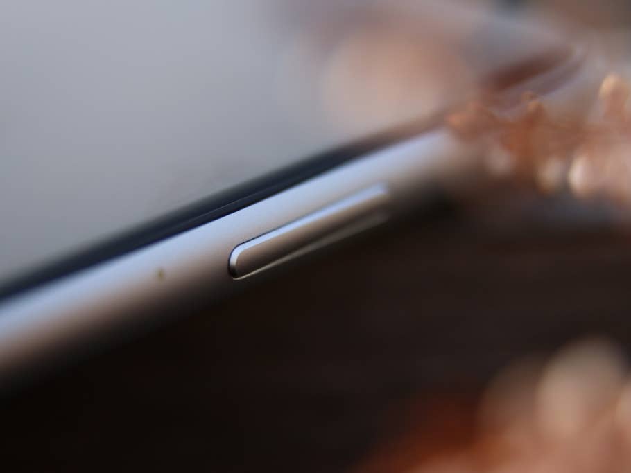 Power-Button des iPhone XR