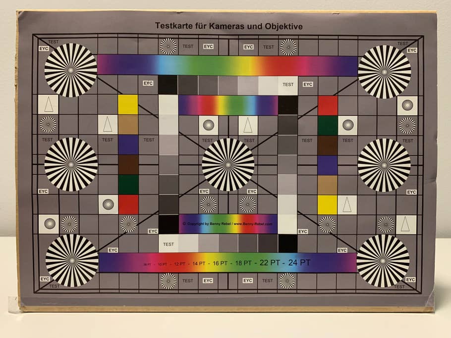 Testchart: Referenzaufnahme mit Blitz