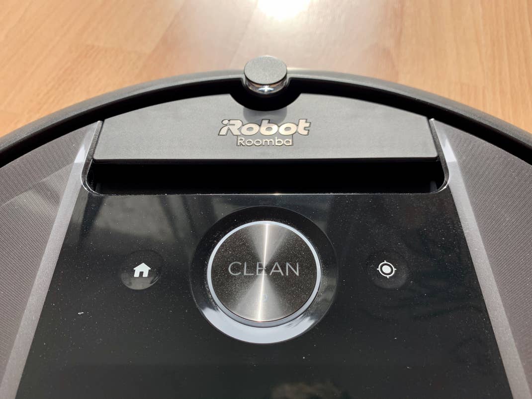 Das Bedienfeld des Roomba 17+