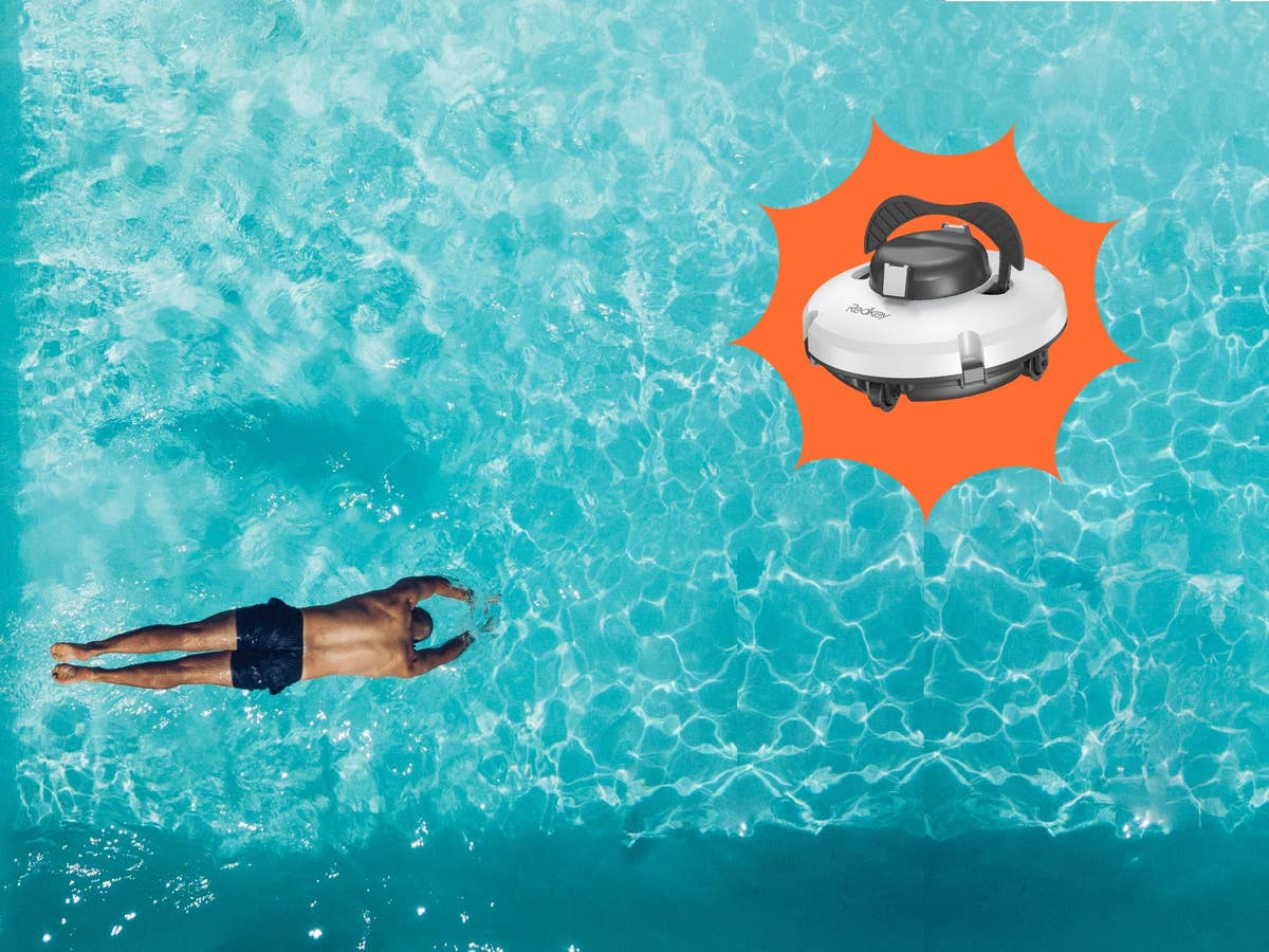 Irrer Preis - Dieser kabellose Redkey Poolroboter reinigt deinen Pool schon für unter 150 Euro