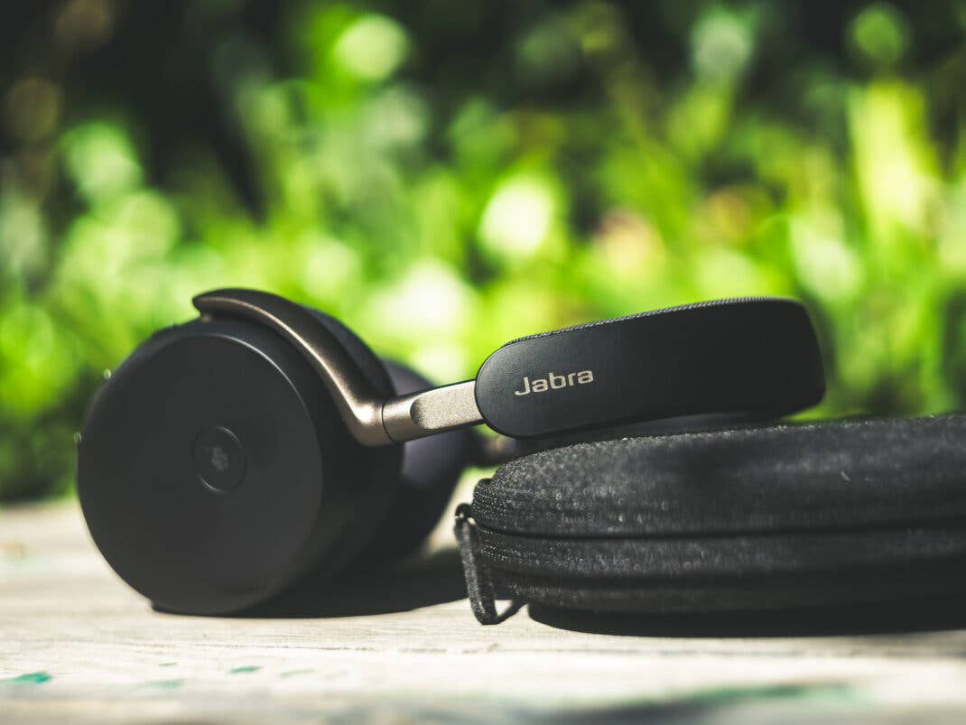 Das ANC der Kopfhörer ist gut, aber nicht Spitzenklasse. 