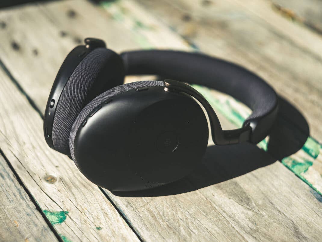 Die Jabra Evolve3 85 haben einen enorm hohen Tragekomfort