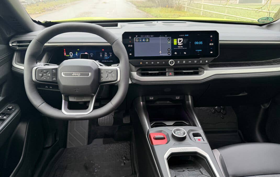 Jeep Compass Elektro Test - Cockpit