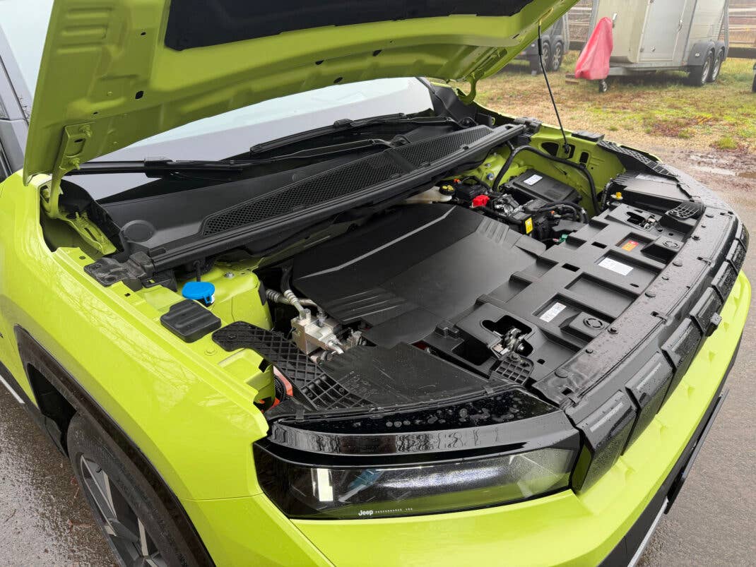 Jeep Compass Elektro - Motorraum