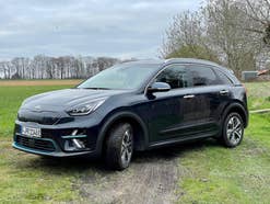 Kia e-Niro Spirit im Test Seitenansicht