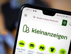Kleinanzeigen-App auf einem Smartphone