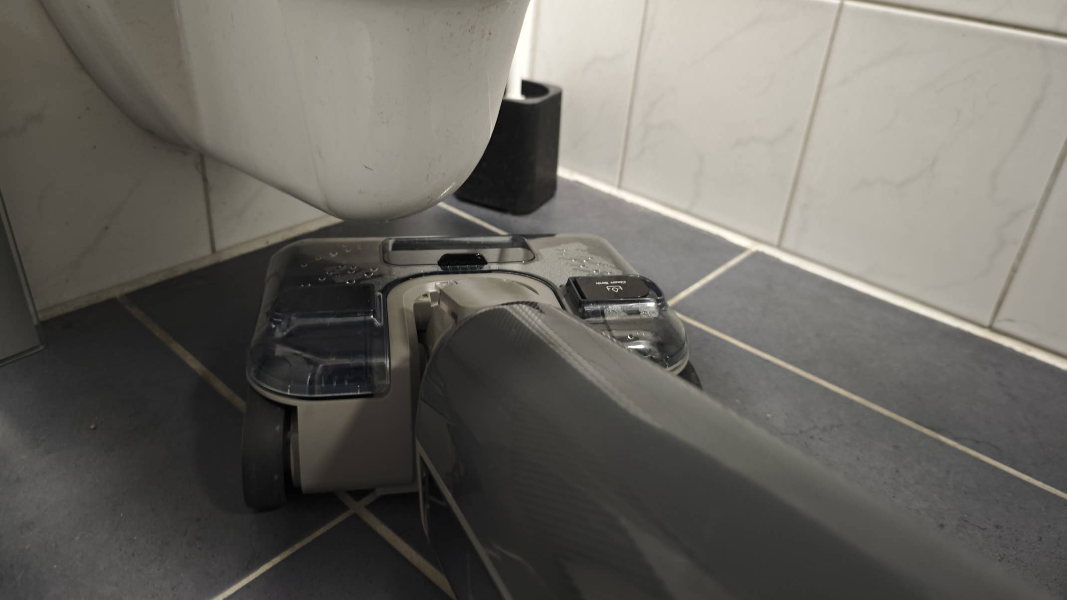 Eureka FloorShine830