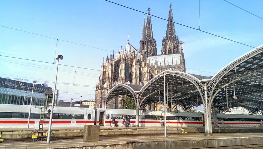 Kölner Dom (HDR-Modus)