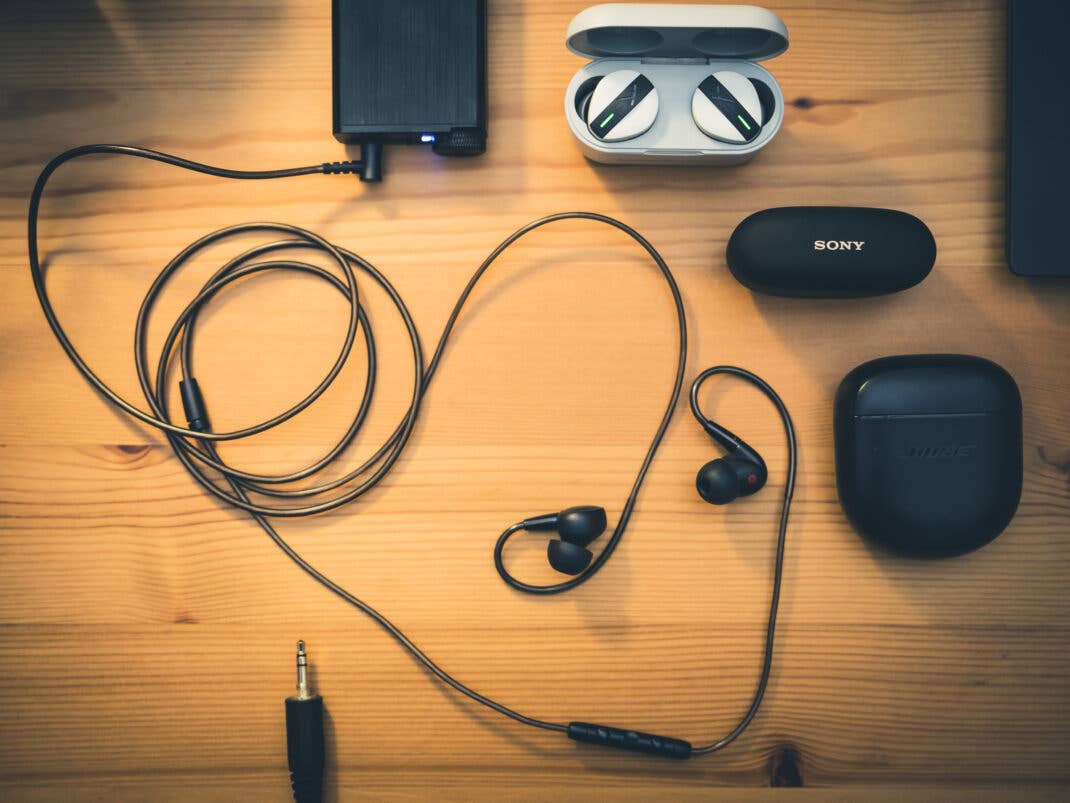 Kabel oder Bluetooth: Die Verbindung per Luftschnittstelle bietet viele Vorteile
