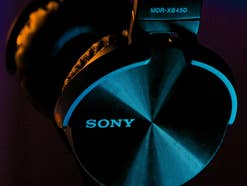 Die beliebtesten Kopfhörer bis 30 Euro: Diese 5 Modelle von Sony, JBL und Apple sollte jeder kennen