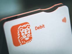 Wichtige Funktion: Deshalb hat die Bankkarte eine Kerbe