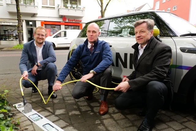 Ladebordstein in Köln gestartet.