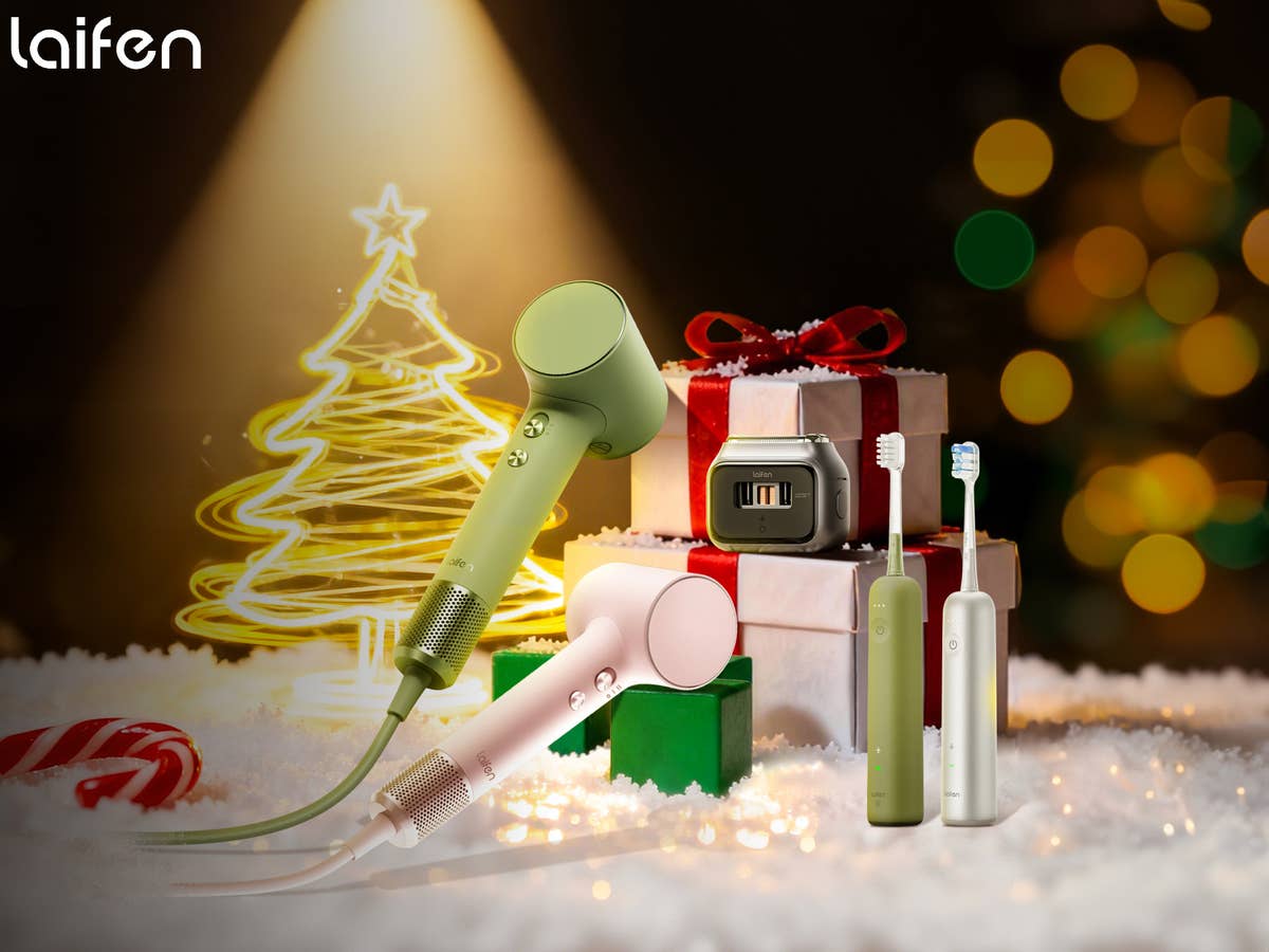laifen-christmas-deals Haartrockner, Zahnbpürsten und mehr von Laifen vor einem weihnachtlichen Hintergrund.