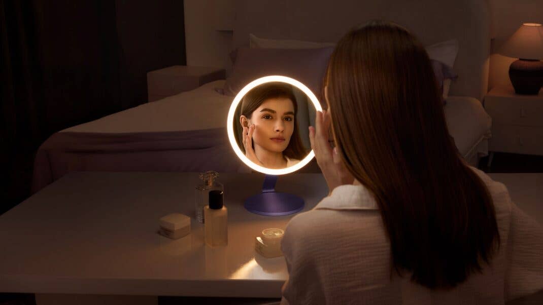 Laifen Glowy Vanity Mirror im Einsatz mit Licht