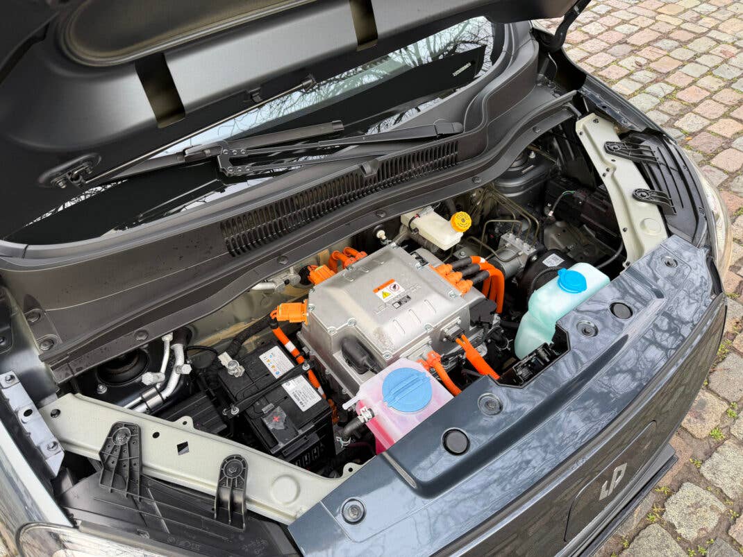 Leapmotor T03 - Motorraum