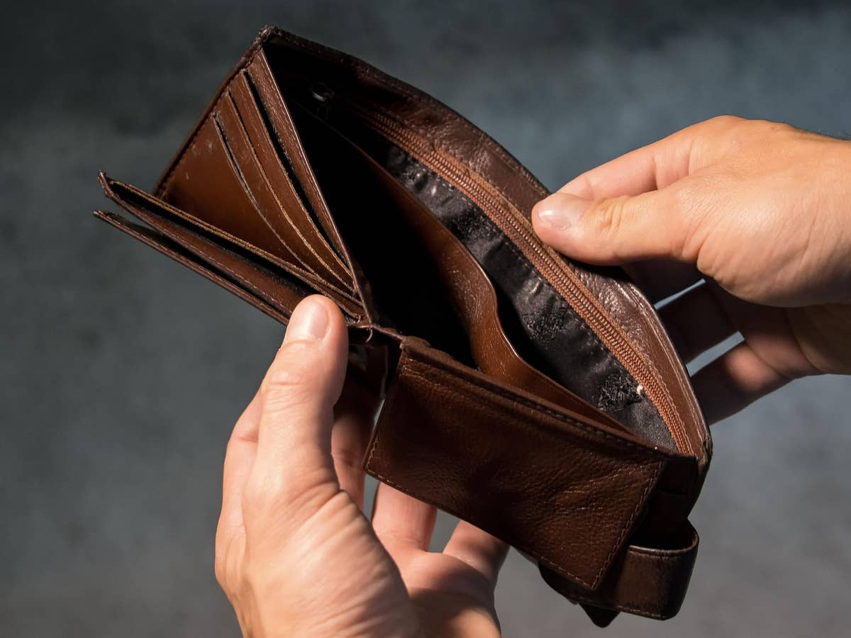 No more money: an empty wallet