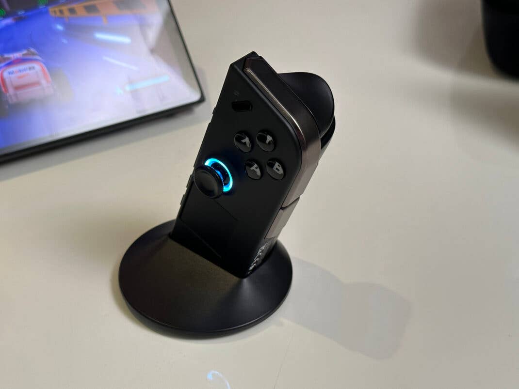 Der Lenovo Legion Go Controller im "Maus-Modus"