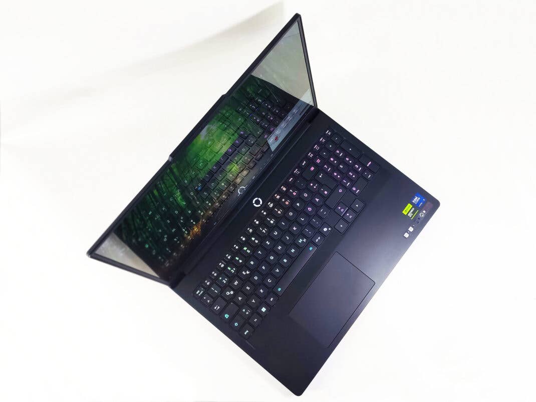 Lenovo Legion Pro 7i (Gen 10 (Oben)