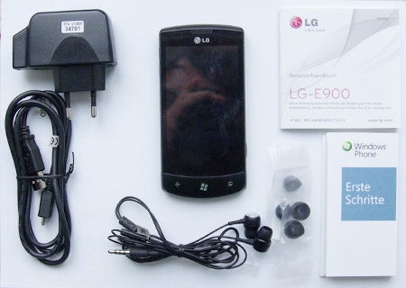 LG Electronics E900 Optimus 7