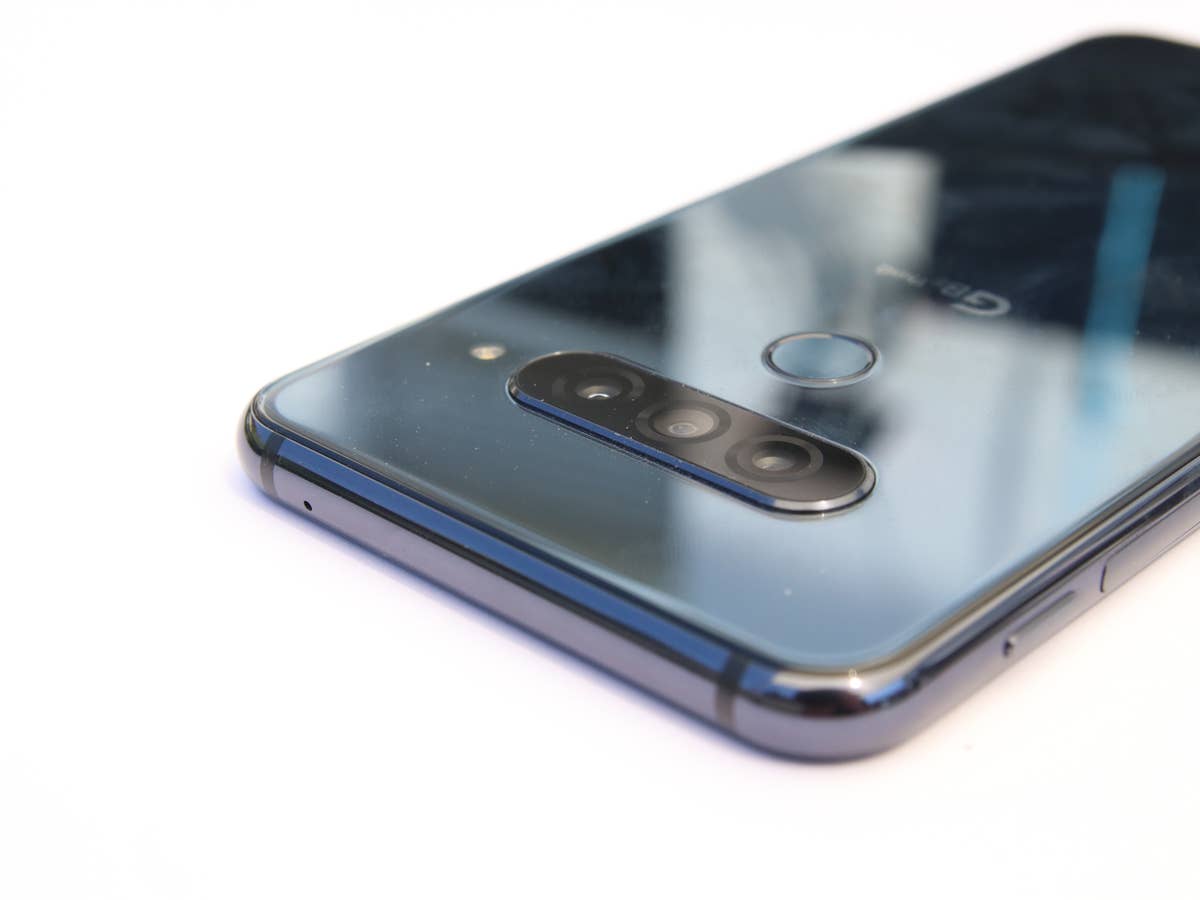 Rahmen oben: LG G8S ThinQ im Test