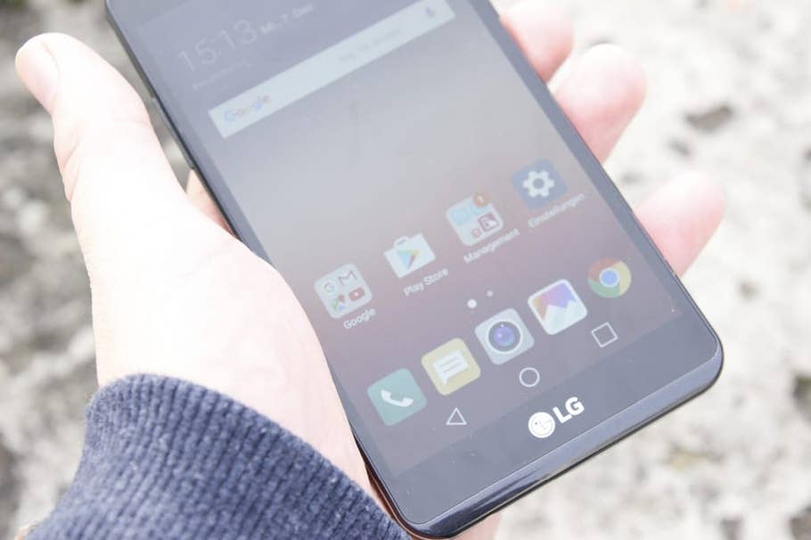LG x power Hands-On