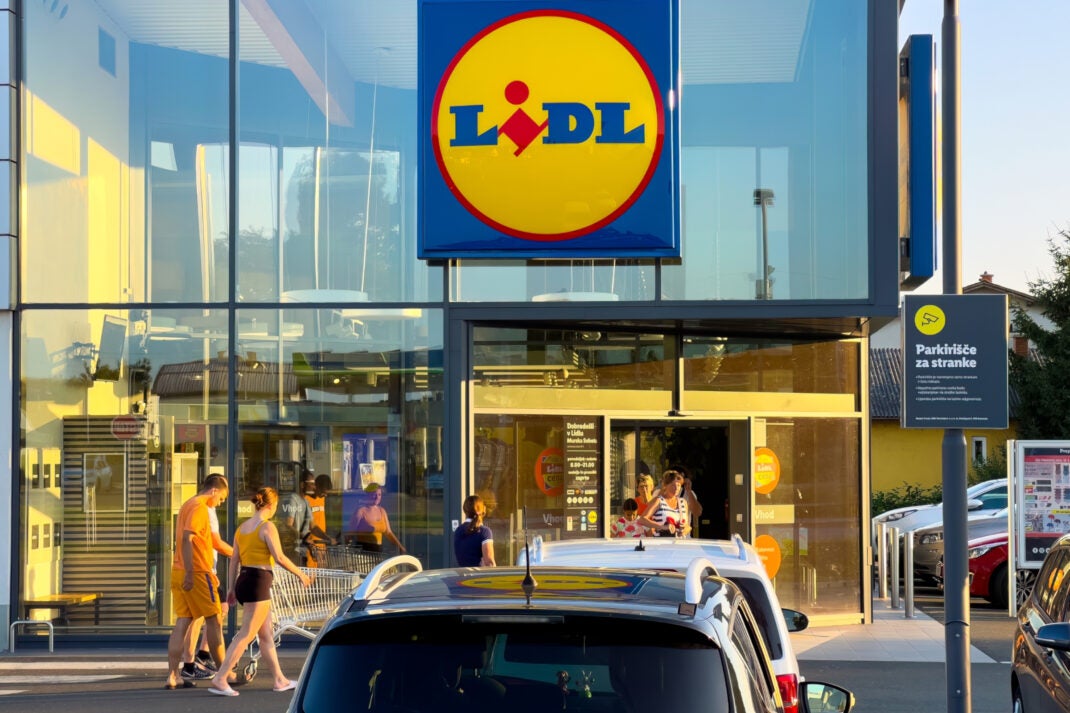 #Lidl ändert eine Sache bei Pfandflaschen: Das ist jetzt möglich