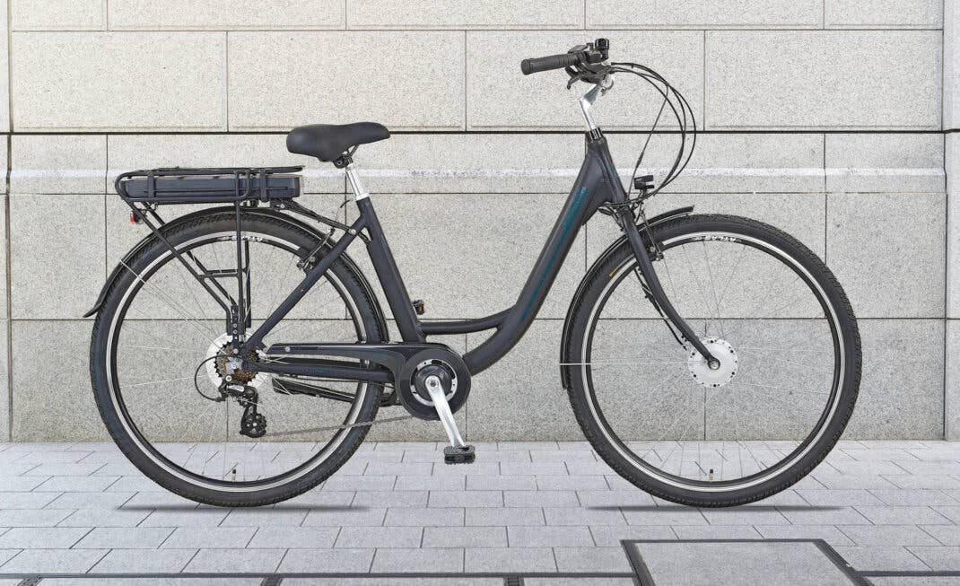 Prophete E-Bike "Genießer" e6000 in der Seitenansicht.