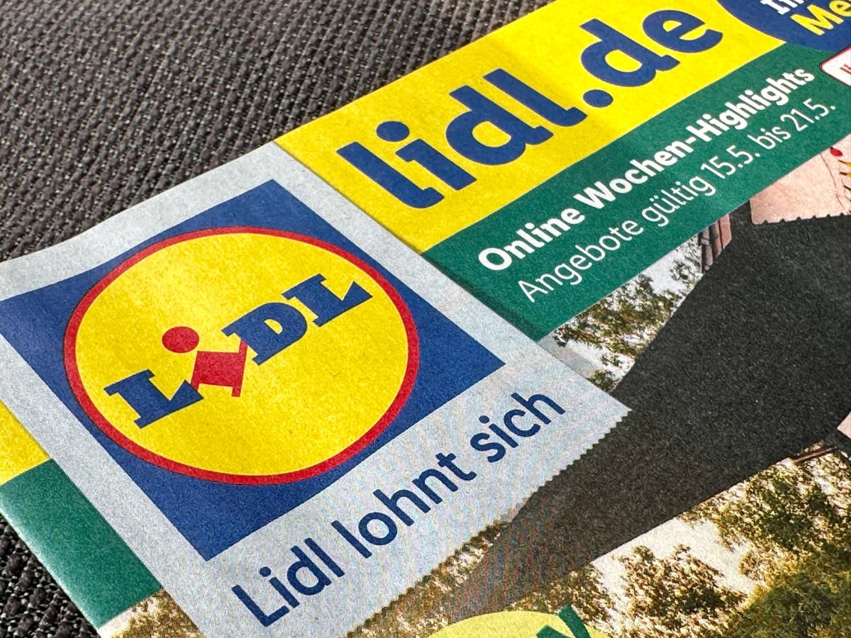 Lidl-Prospekt mit Lidl-Logo