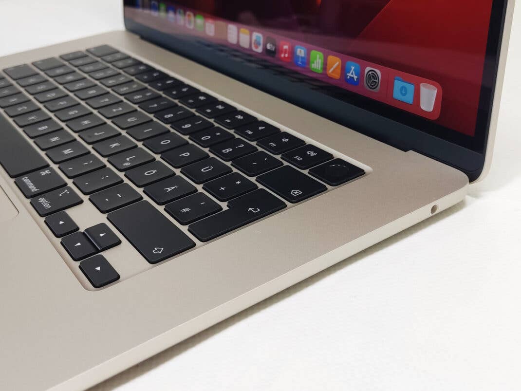 Apple Macbook Air 15